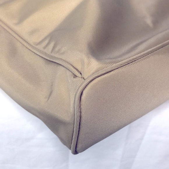 MICHAEL KORS tan and brown nylon and leather medium sized tote. - Picture 10 of 16